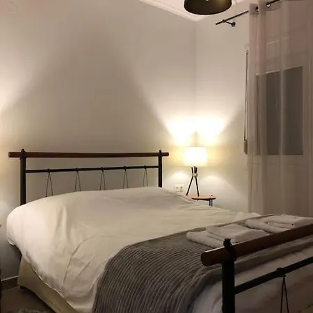 Moments - δύο υπνοδωματίων με μοναδική θέα! *