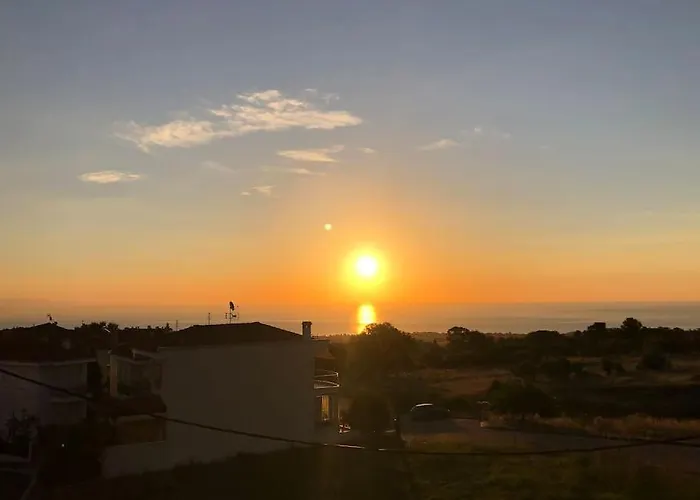 Moments - δύο υπνοδωματίων με μοναδική θέα!